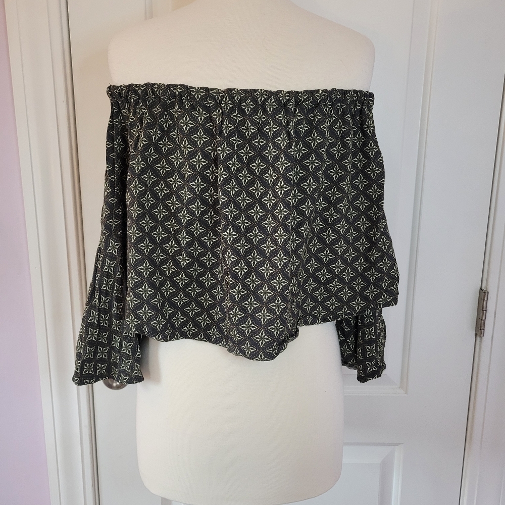 Farm Rio Off the Shoulder Top - Picture 5 of 8